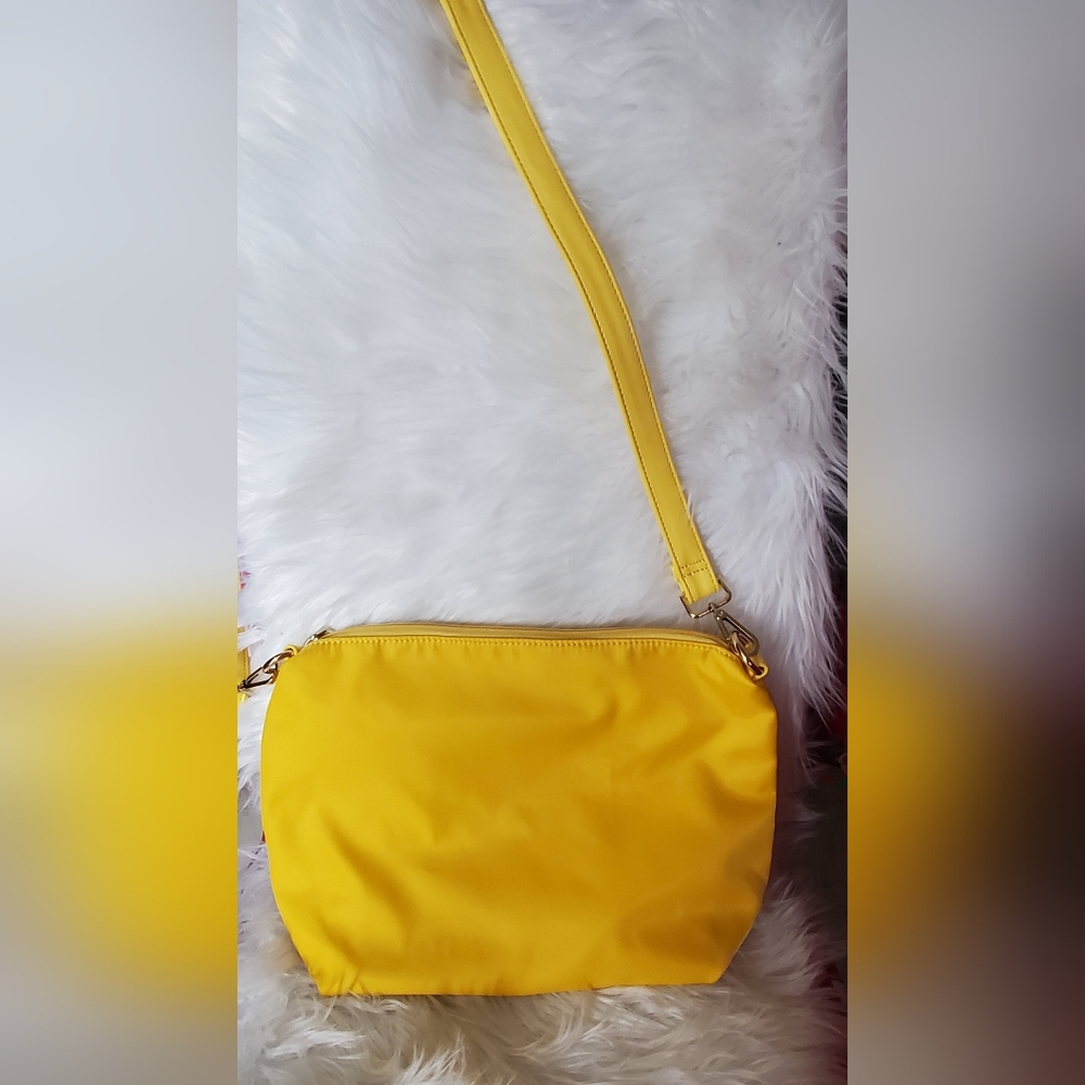 🛍 Yellow Crossbody Bag
